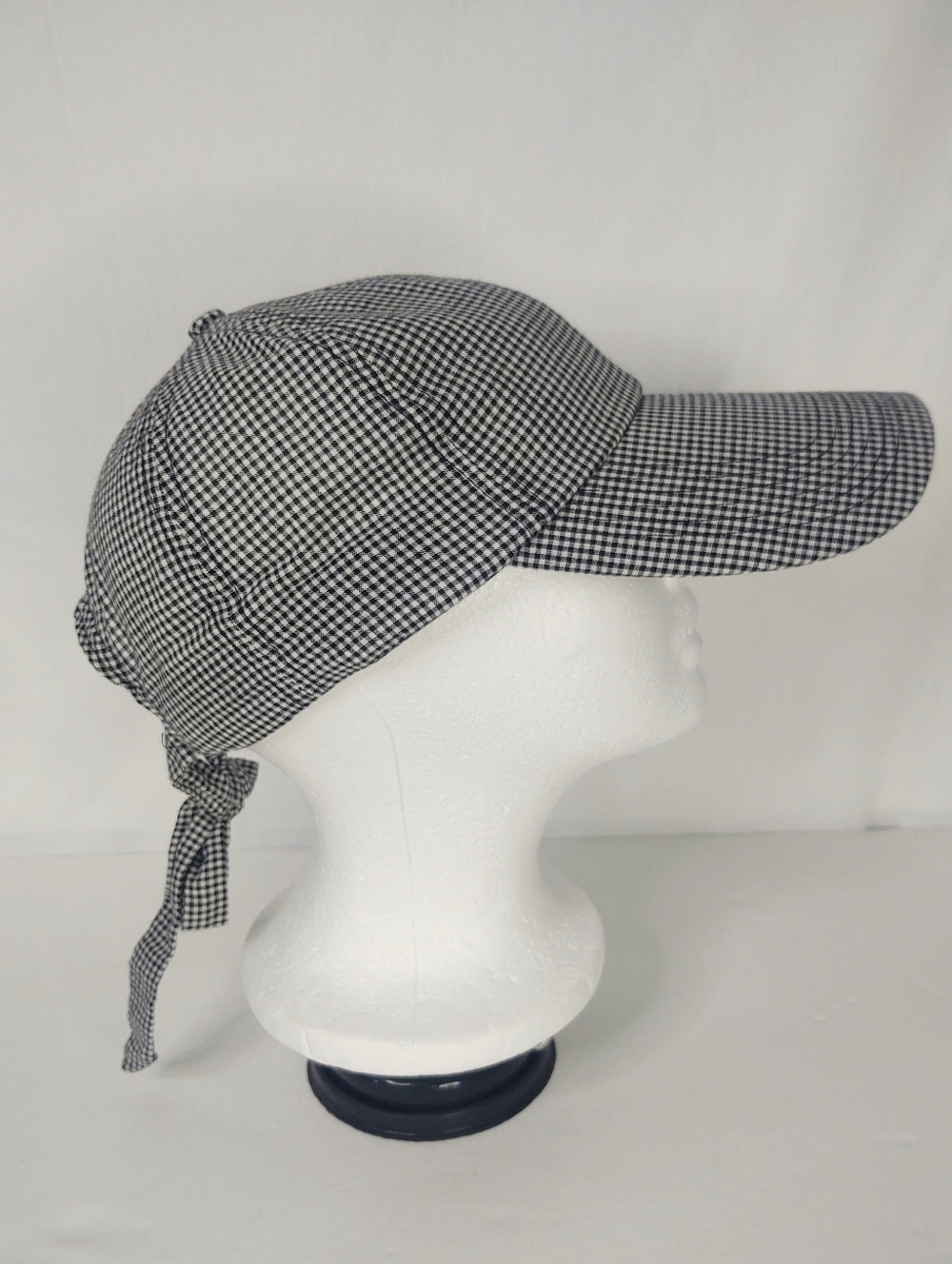 NWOT Skyed "To Top It Off" Cap Gingham